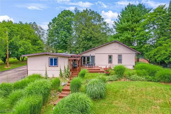 610 Military RD, Zanesville, OH 43701