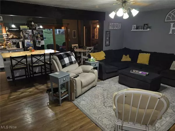 6355 Brentcrest DR, Nashport, OH 43830