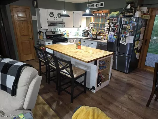 6355 Brentcrest DR, Nashport, OH 43830