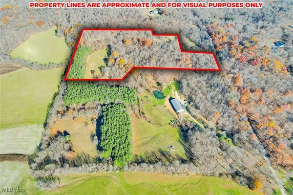 Mulberry RD SE, Mount Perry, OH 43760