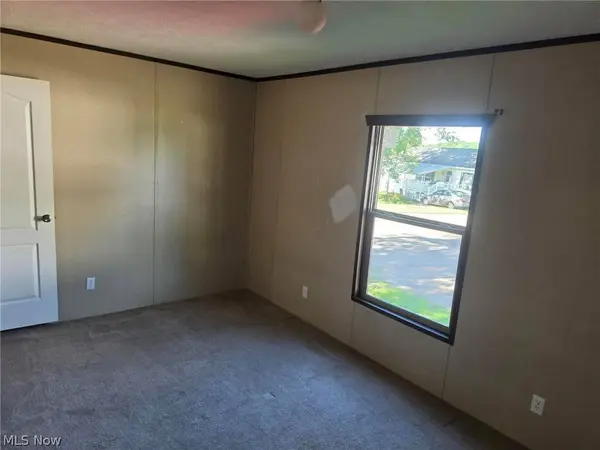 3000 Moxadarla DR #28, Zanesville, OH 43701