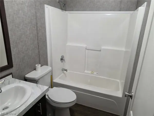 3000 Moxadarla DR #28, Zanesville, OH 43701