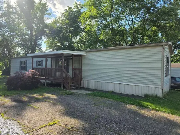 3000 Moxadarla DR #28, Zanesville, OH 43701