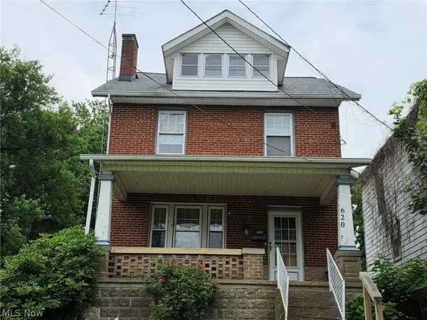 620 Warwick AVE, Zanesville, OH 43701