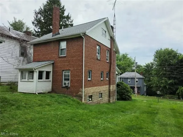 620 Warwick AVE, Zanesville, OH 43701
