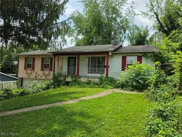 3056 Broadvue CIR, Zanesville, OH 43701