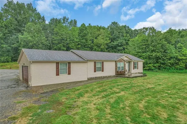 14090 Glenwood Ln, Cumberland, OH 43732
