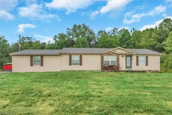 14090 Glenwood Ln, Cumberland, OH 43732