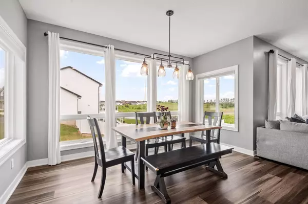 1401 142nd CT E, Rosemount, MN 55068