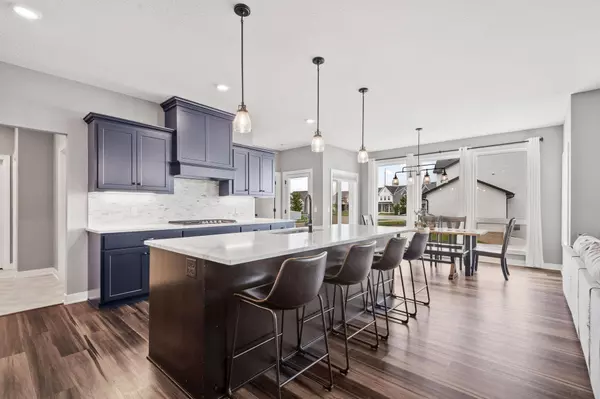 1401 142nd CT E, Rosemount, MN 55068