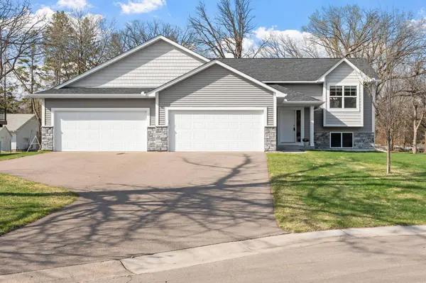 1851 102nd AVE NW, Minneapolis, MN 55433