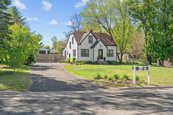 16220 West AVE SE, Prior Lake, MN 55372