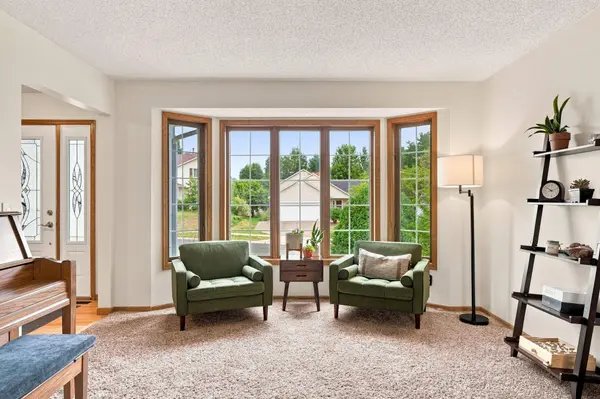 14108 Dearborn PATH, Rosemount, MN 55068