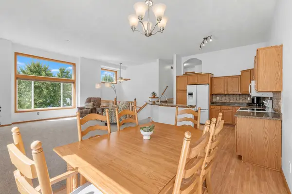 15642 Chasewood CT, Rosemount, MN 55068