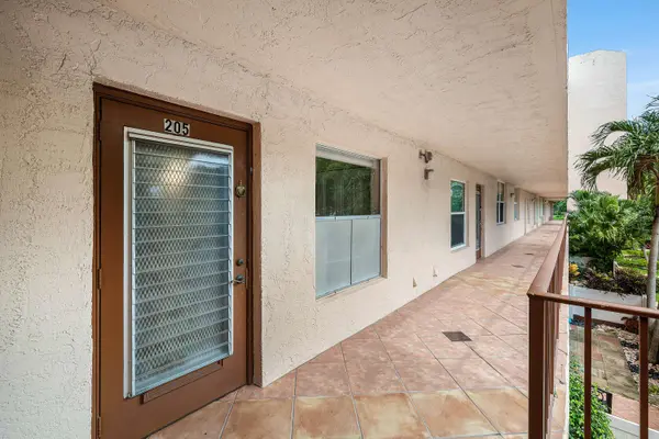 14623 Bonaire BLVD, Delray Beach, FL 33446