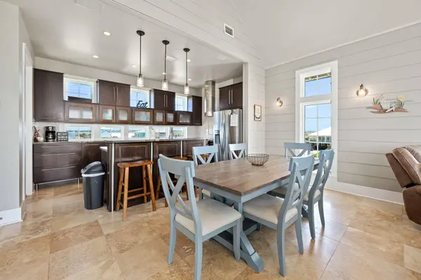 8191 White Sands Boulevard, Navarre, FL 32566