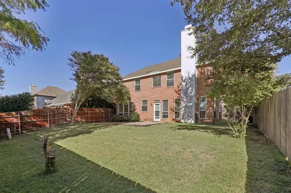 2715 Chatsworth Drive, Grapevine, TX 76051