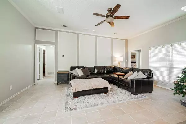 1213 Wedgecrest Lane, Garland, TX 75040