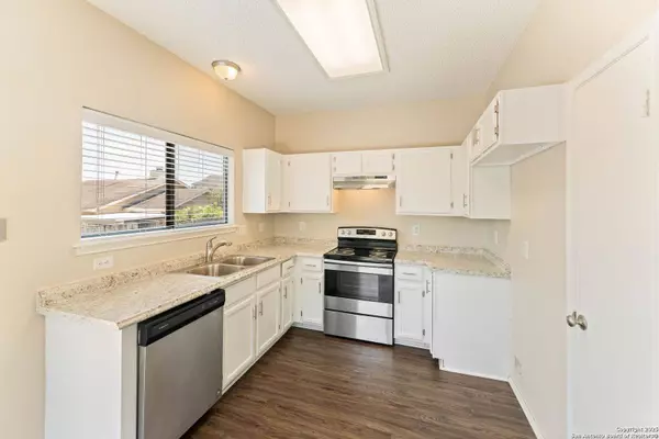 5626 Spring Sunshine, San Antonio, TX 78247