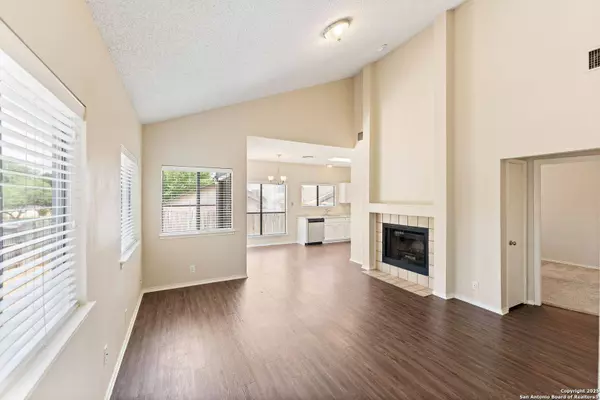 5626 Spring Sunshine, San Antonio, TX 78247