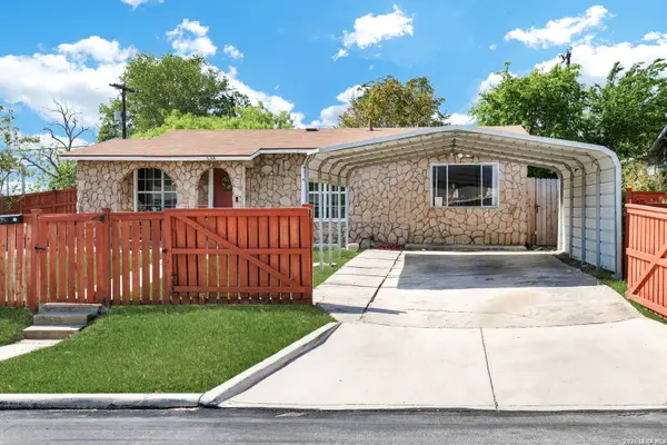 538 GOLDEN CROWN DR, San Antonio, TX 78223