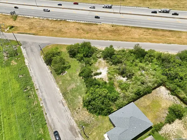 722 HAMPTON ST, San Antonio, TX 78220