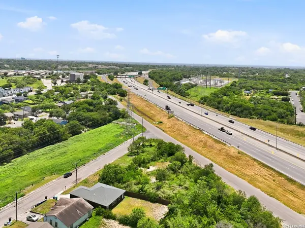 722 HAMPTON ST, San Antonio, TX 78220
