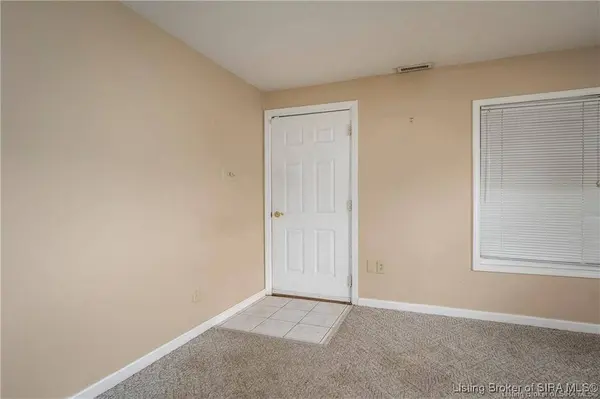 206 Myrtle ST, Jeffersonville, IN 47130