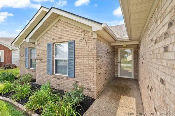 405 Tristin TRL, Jeffersonville, IN 47130