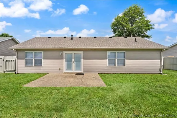 405 Tristin TRL, Jeffersonville, IN 47130