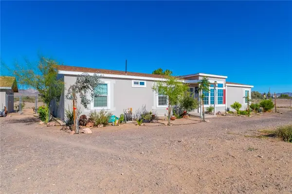 705 S Eden RD, Golden Valley, AZ 86413