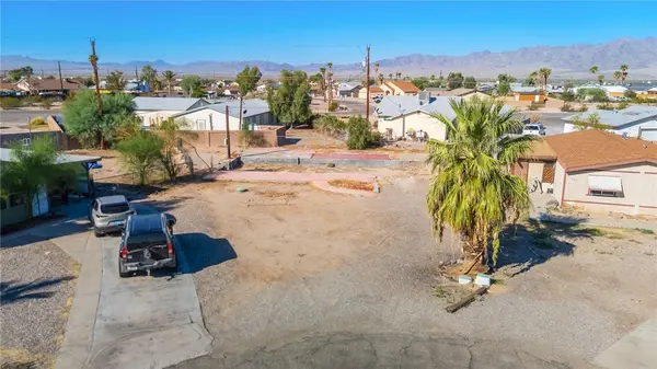 1392 Ruby CT, Fort Mohave, AZ 86426