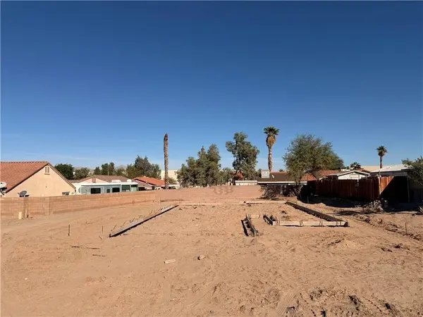 1627 Richardo AVE, Bullhead City, AZ 86442