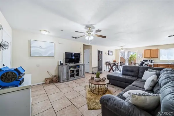 576 N Malibu N. CIR, Bullhead City, AZ 86442