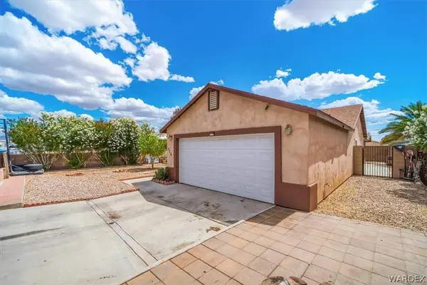 576 N Malibu N. CIR, Bullhead City, AZ 86442
