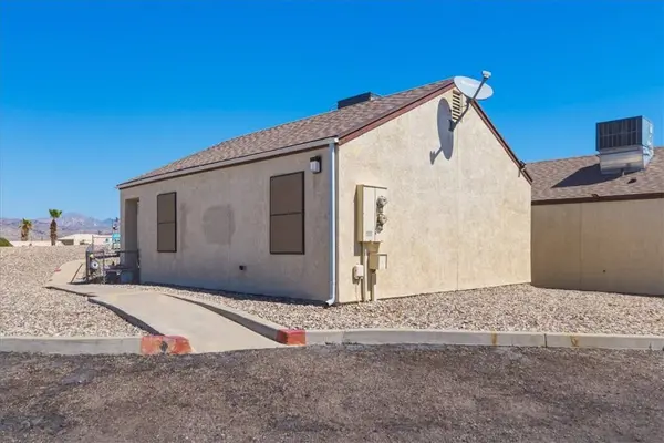 1210 Navajo DR, Bullhead City, AZ 86442