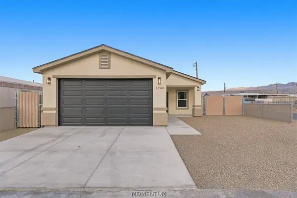 1765 Hualapai DR