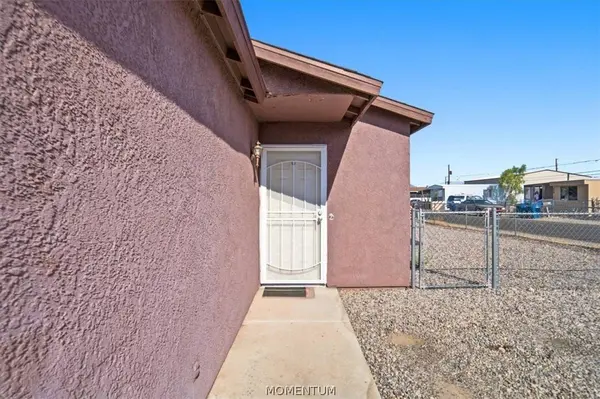 1970 Diamond DR, Bullhead City, AZ 86442
