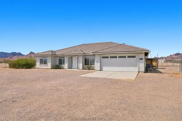 1949 S Estrella RD, Golden Valley, AZ 86413