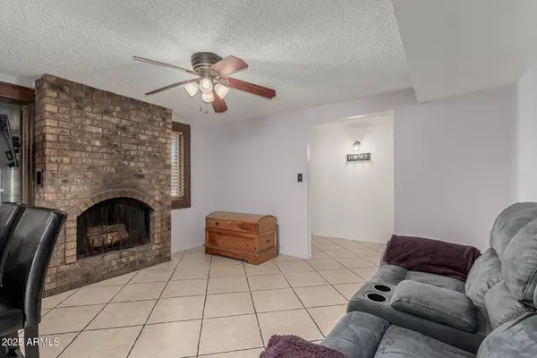 3836 W ROYAL PALM Road, Phoenix, AZ 85051