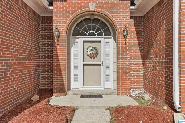 2539 MOUNTAIN COVE, Hoover, AL 35226