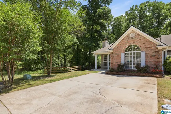 132 COALES BRANCH DRIVE, Pelham, AL 35124