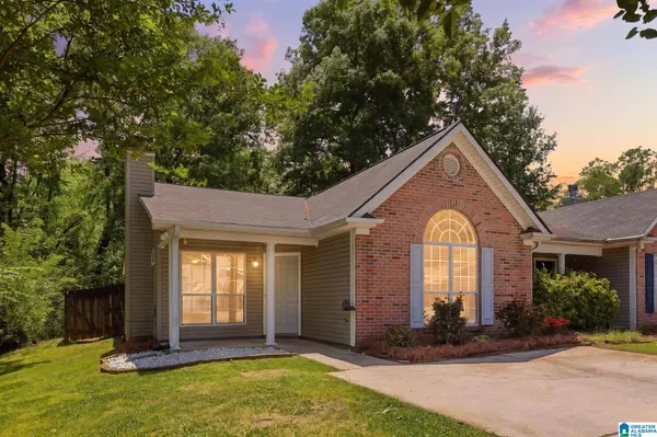 132 COALES BRANCH DRIVE, Pelham, AL 35124