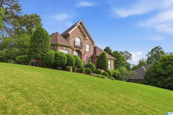 5813 ROSEWOOD DRIVE, Gardendale, AL 35071