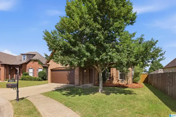 2304 DUNBAR CIRCLE, Moody, AL 35004