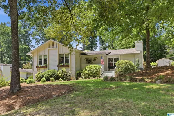 490 S SANDERS ROAD, Hoover, AL 35226