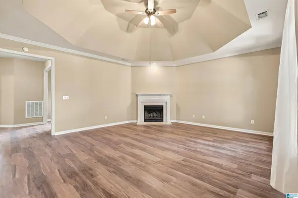 2304 DUNBAR CIRCLE, Moody, AL 35004