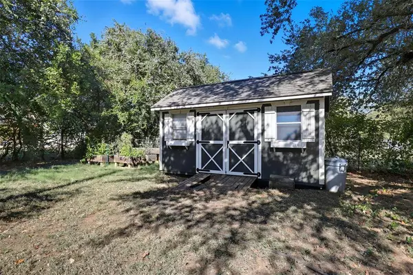 6316 Rough Road, Cleburne, TX 76031