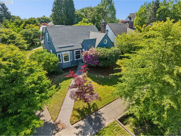 1906 SE 29TH AVE, Portland, OR 97214