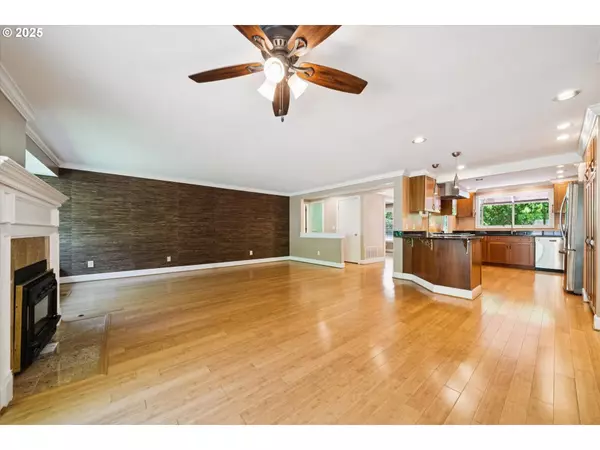 6555 SW DALE AVE, Beaverton, OR 97008